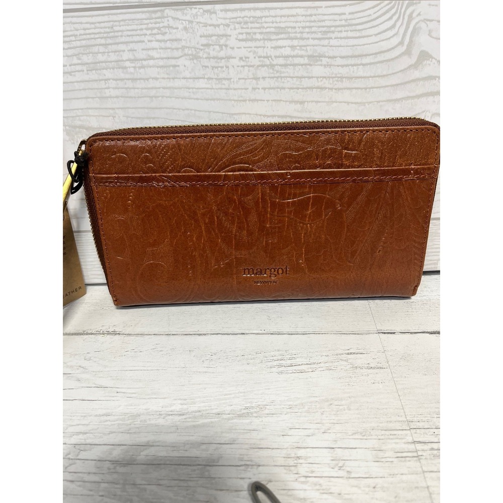 Margot large Tan leather wallet NEW